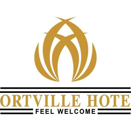Fortville Hotel Lahore Buitenkant foto