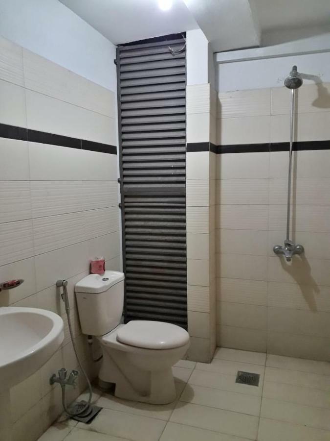 Fortville Hotel Lahore Buitenkant foto